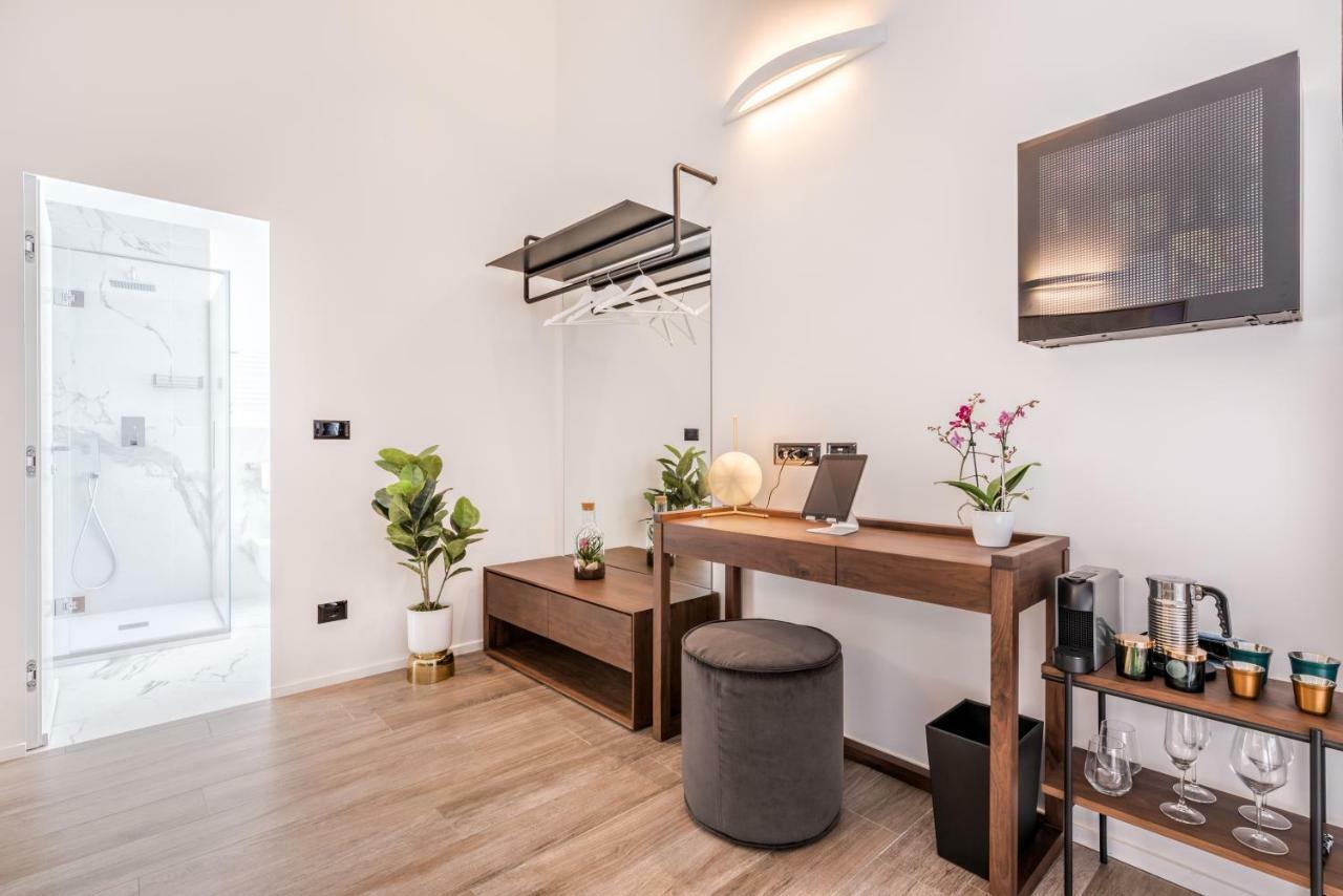 La Spezia By The First - Luxury Rooms & Suites Εξωτερικό φωτογραφία