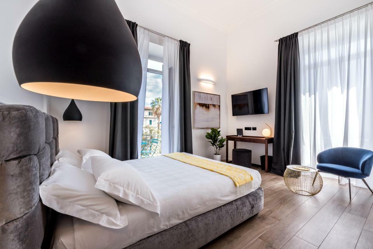 La Spezia By The First - Luxury Rooms & Suites Εξωτερικό φωτογραφία