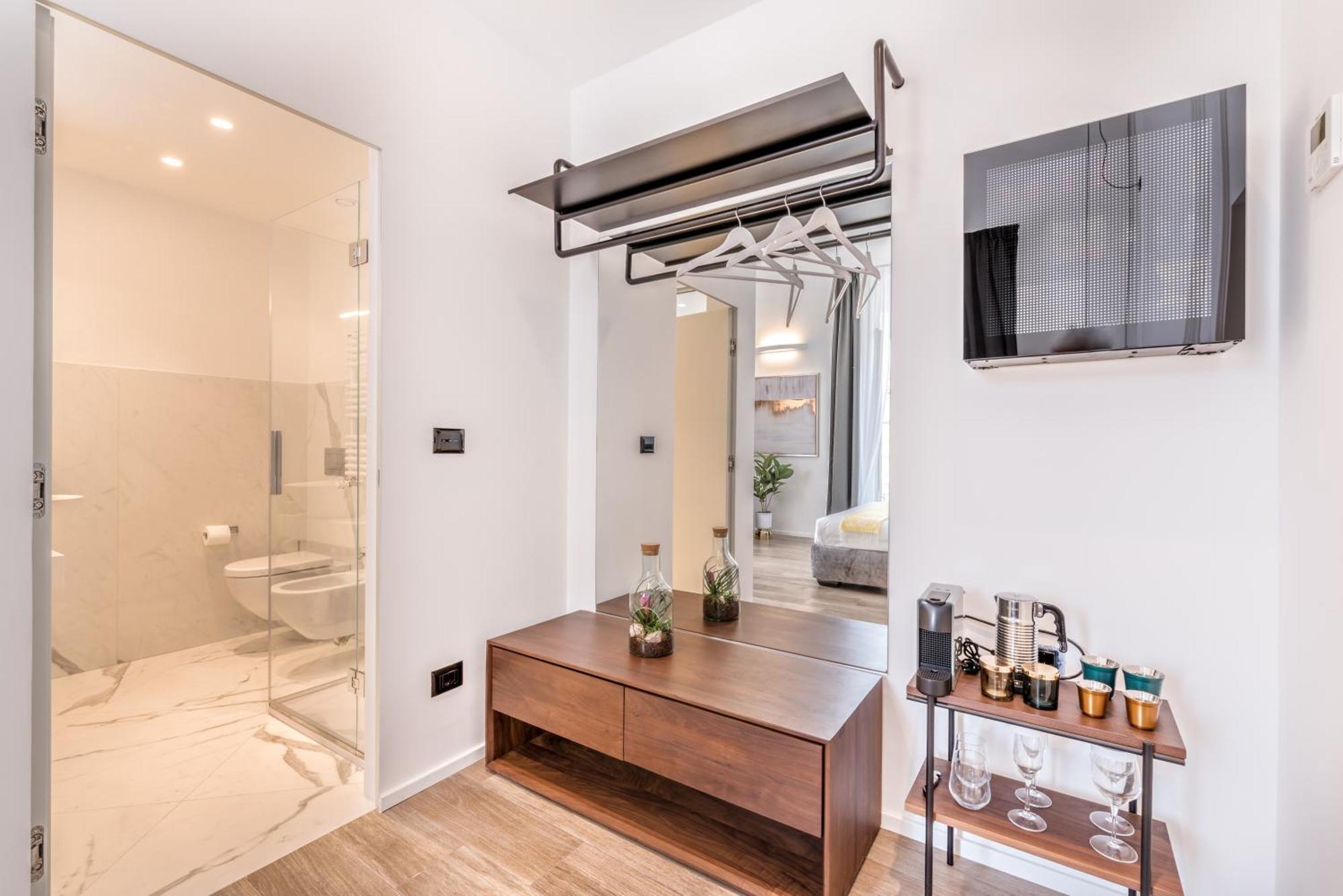 La Spezia By The First - Luxury Rooms & Suites Εξωτερικό φωτογραφία