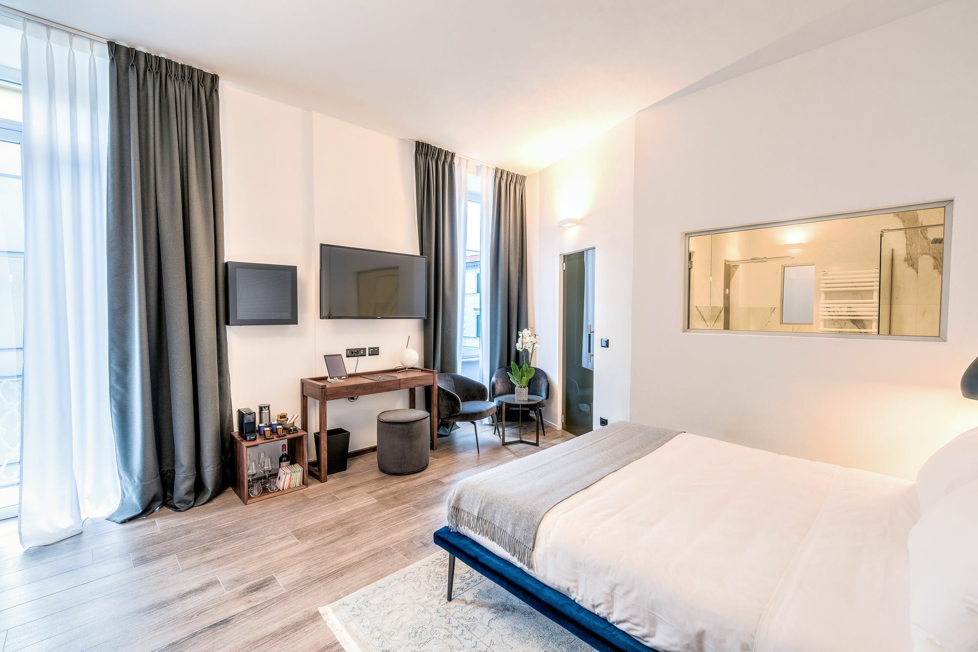La Spezia By The First - Luxury Rooms & Suites Εξωτερικό φωτογραφία